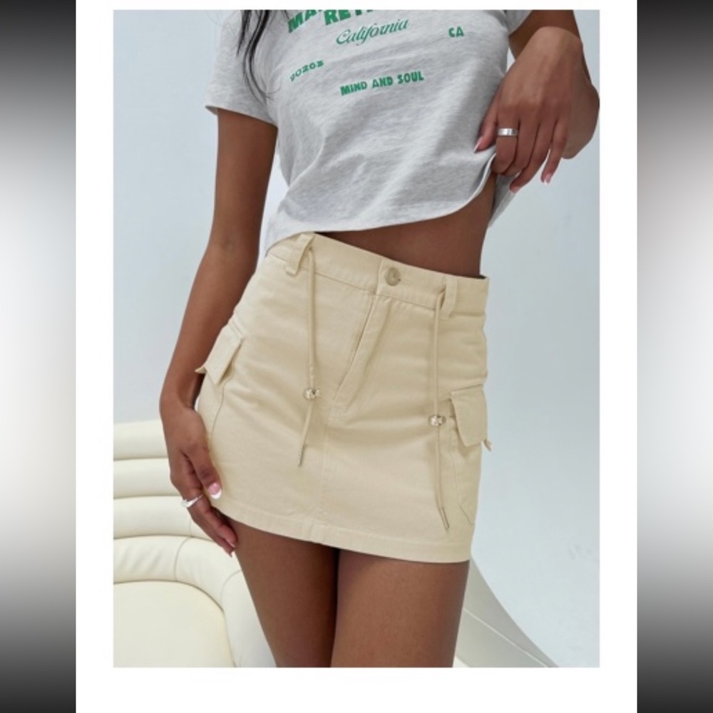 Women's Tan Cargo Skirt